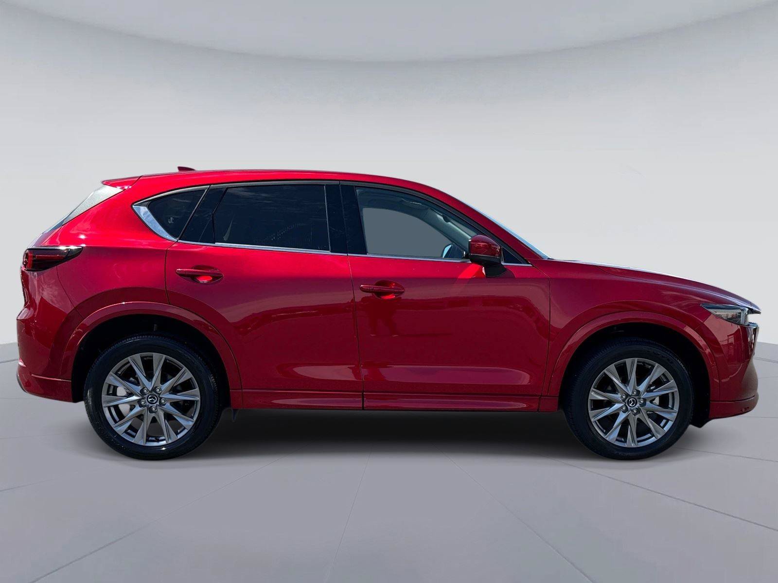 Used 2025 MAZDA CX-5 AWD 2.5 S w/ Premium Plus Pkg image 2