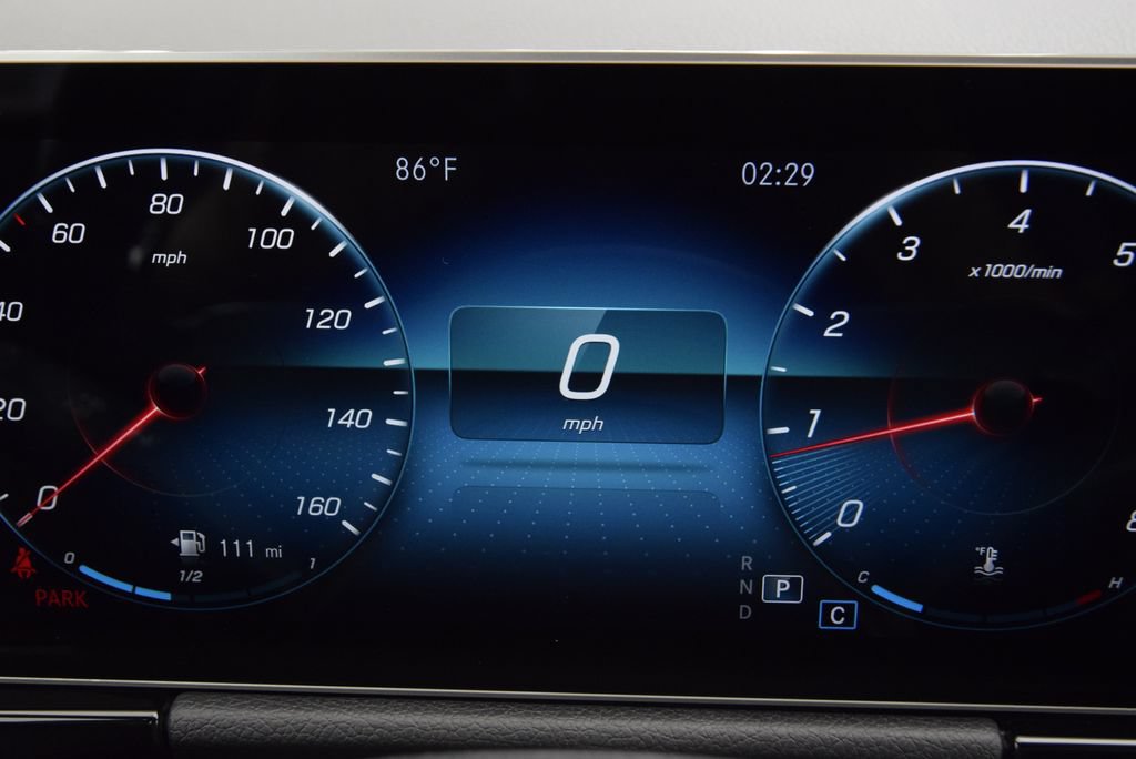 Certified 2021 Mercedes-Benz GLA 250 4MATIC image 25