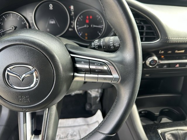 Used 2019 MAZDA MAZDA3 Hatchback w/ Premium Package image 25