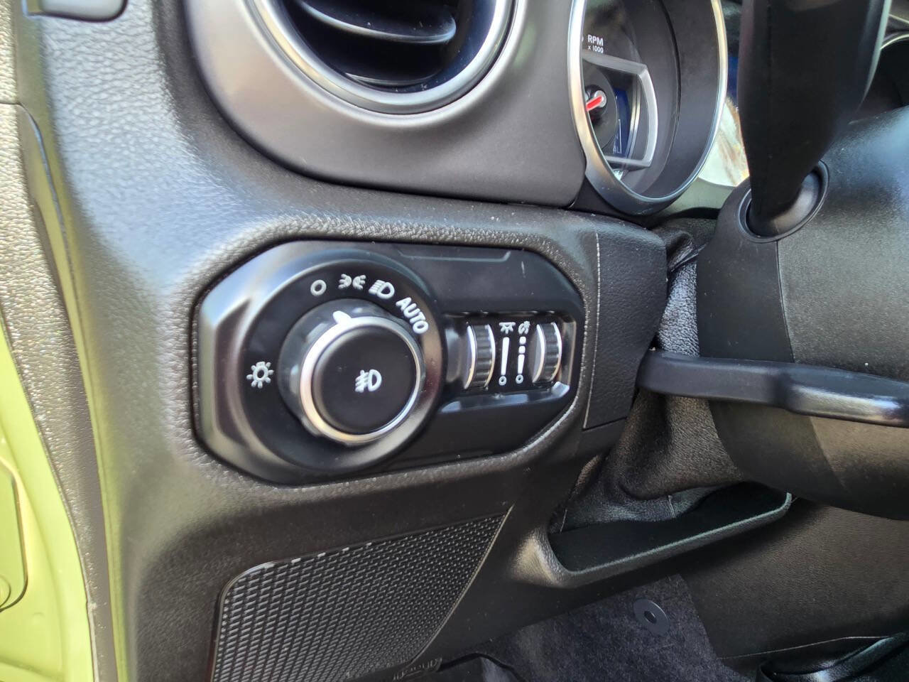 Used 2021 Jeep Wrangler Unlimited Rubicon w/ Dual Top Group image 28