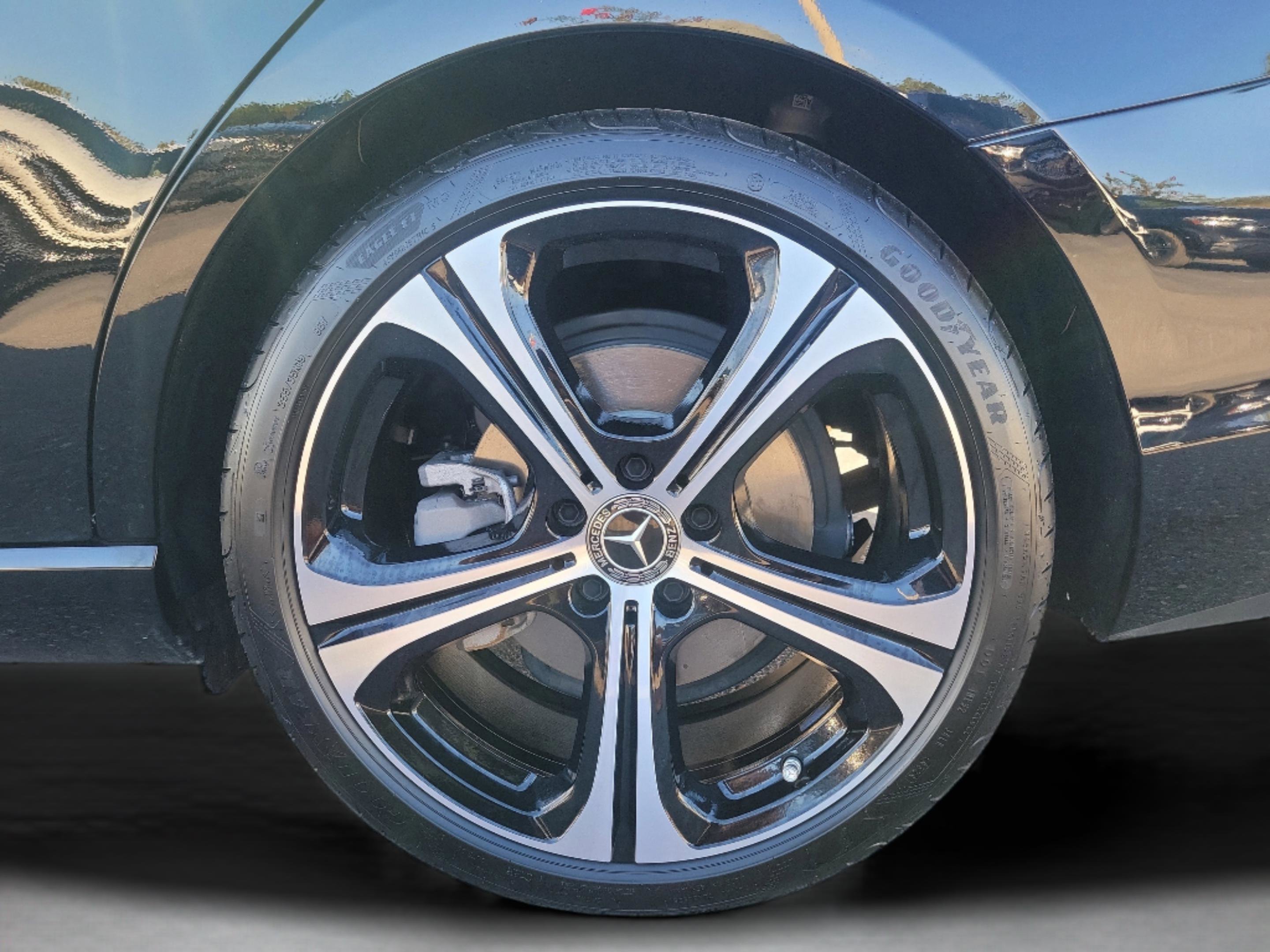 Certified 2025 Mercedes-Benz C 300 Sedan image 31