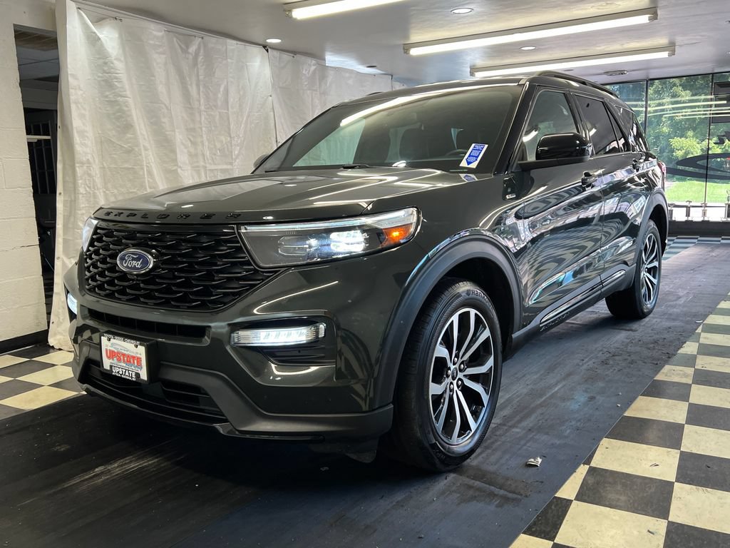 Used 2023 Ford Explorer ST-Line w/ Class IV Trailer Tow Package AWD/4WD image 3