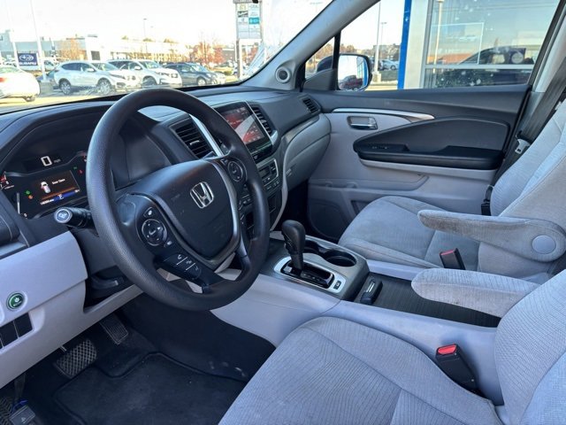 Used 2016 Honda Pilot EX image 10