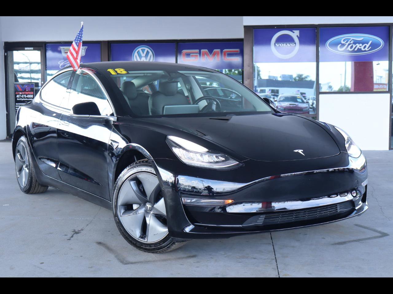 Used 2018 Tesla Model 3 Long Range RWD image 1
