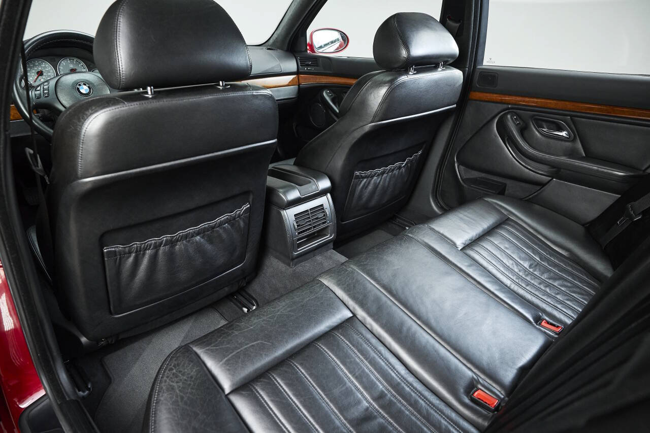 Used 2001 BMW M5 RWD image 81