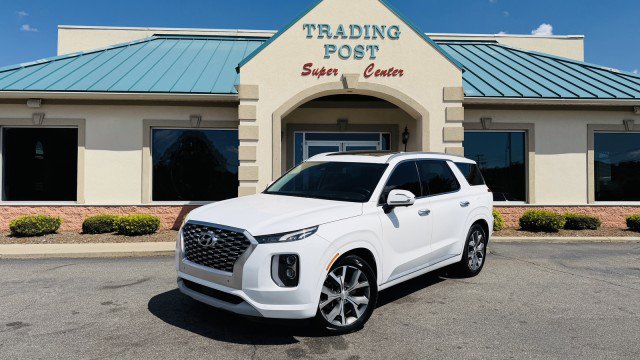 Used 2022 Hyundai Palisade Limited w/ Cargo Package FWD image 3
