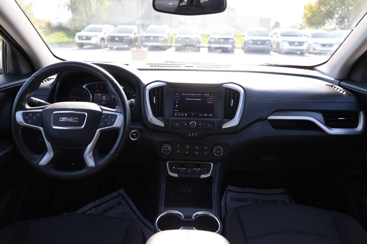 Used 2024 GMC Terrain SLE AWD/4WD image 14