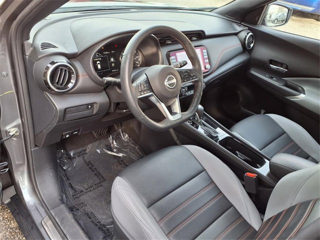 Certified 2023 Nissan Kicks SR w/ SR Premium Package image 4