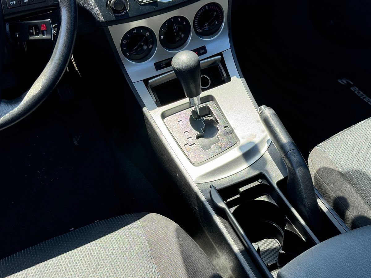 Used 2011 MAZDA MAZDA3 i Touring image 31