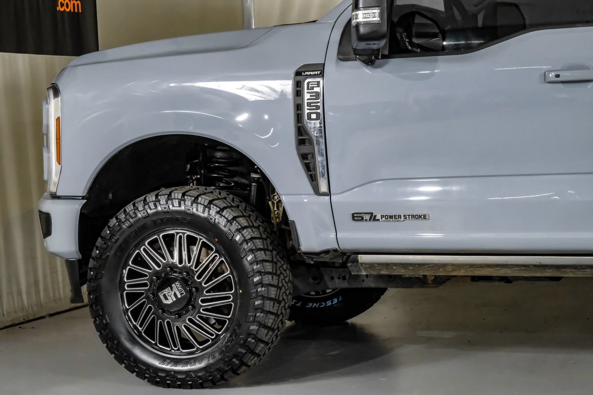 Used 2024 Ford F350 Lariat w/ Lariat Ultimate Package AWD/4WD image 13