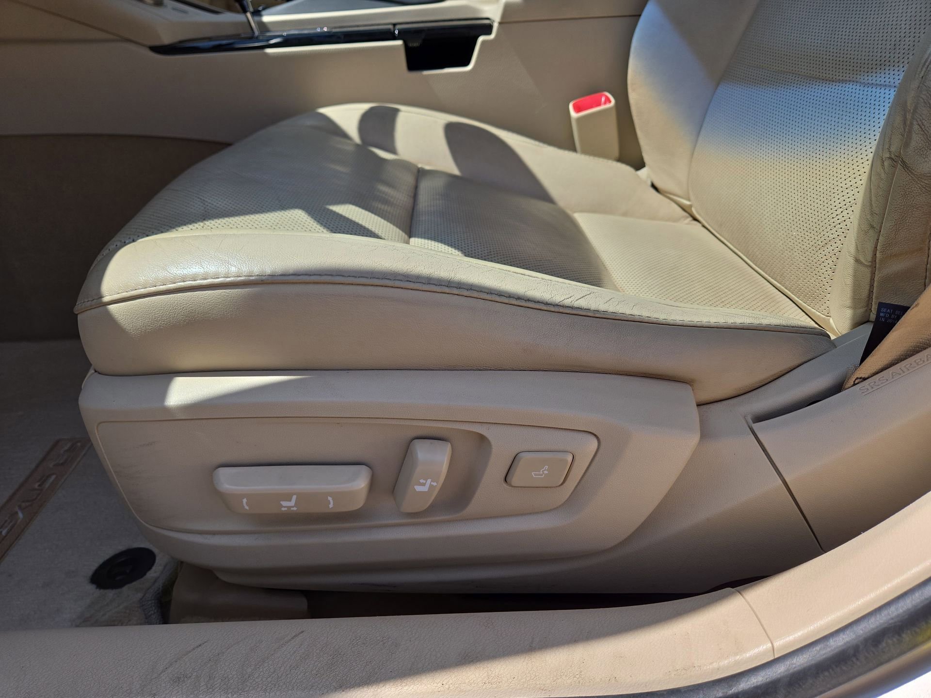 Used 2014 Lexus ES 350 w/ Luxury Package FWD image 17