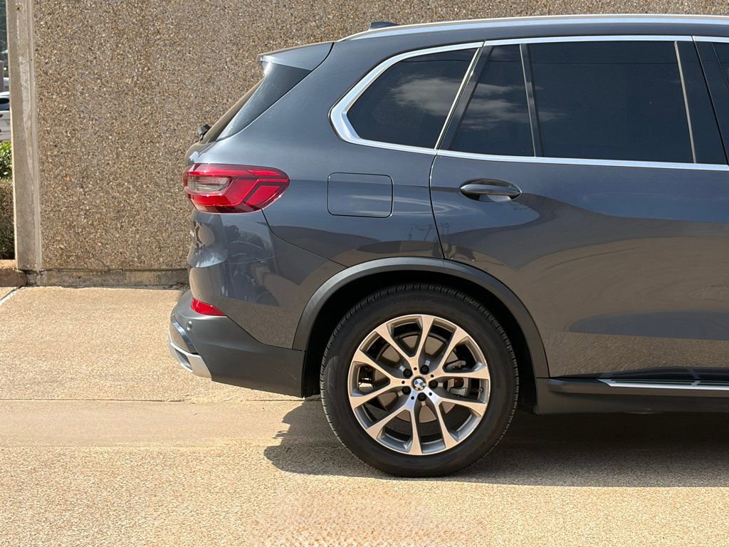 Used 2019 BMW X5 xDrive40i w/ Convenience Package image 20