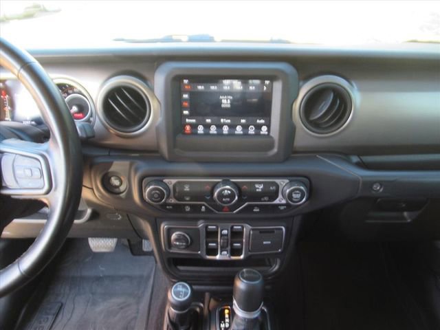 Used 2021 Jeep Gladiator Sport image 21