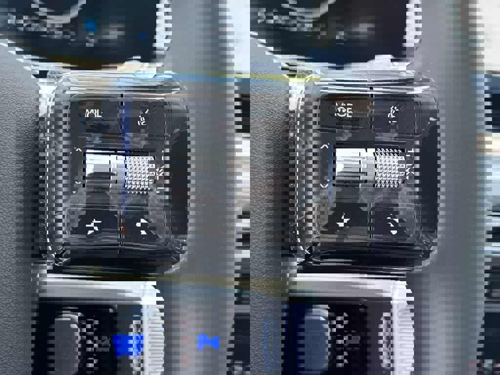 New 2026 Hyundai Ioniq 9 SEL image 25