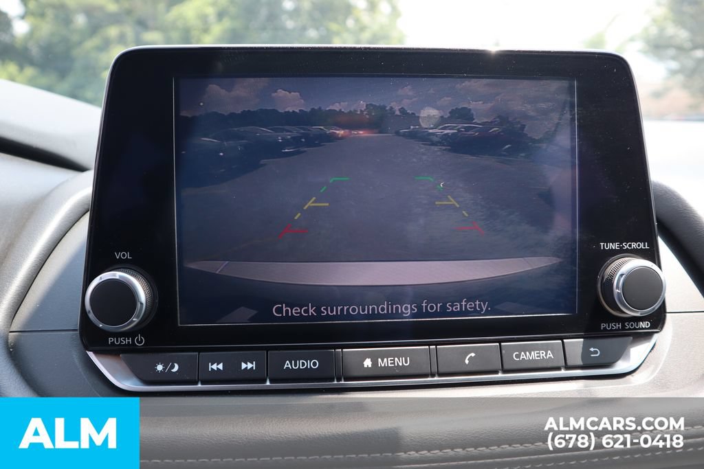Used 2024 Nissan Rogue S FWD image 33