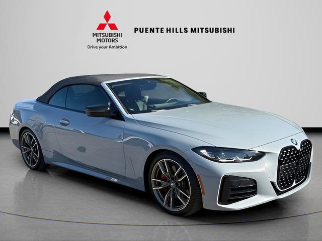 Used 2024 BMW M440i Convertible w/ Premium Package image 3