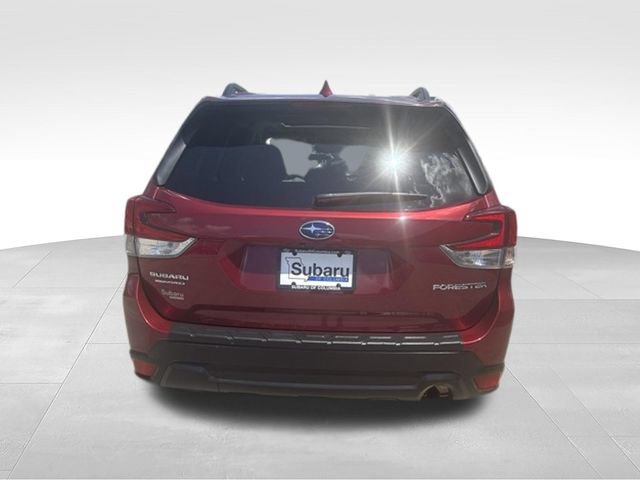 Used 2021 Subaru Forester Premium AWD/4WD image 6