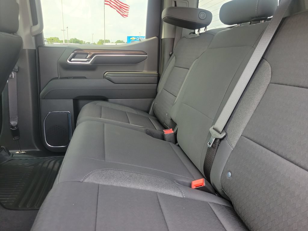 Certified 2024 Chevrolet Silverado 1500 LT AWD/4WD image 26