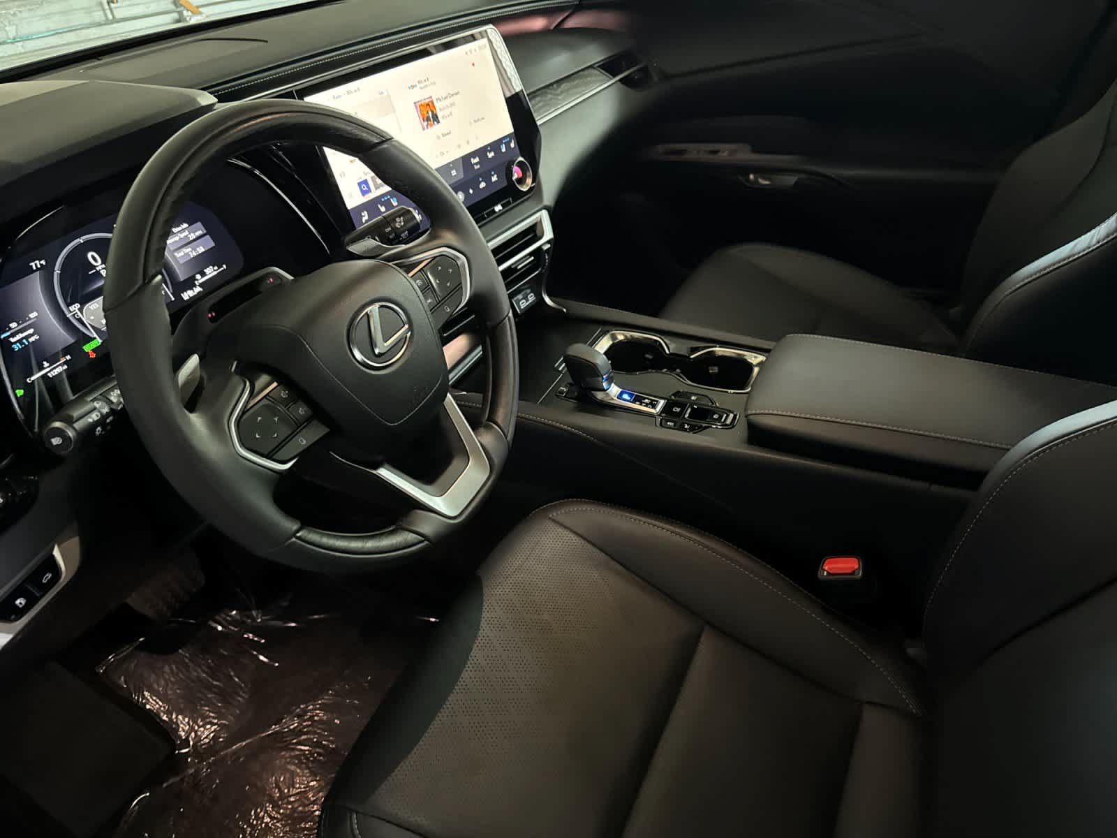 Certified 2025 Lexus RX 350 AWD/4WD image 11