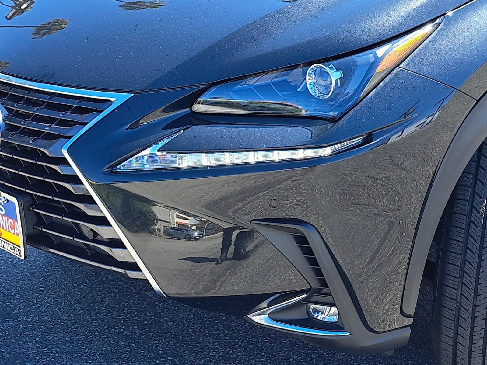 Used 2018 Lexus NX 300h AWD w/ Comfort Package image 34