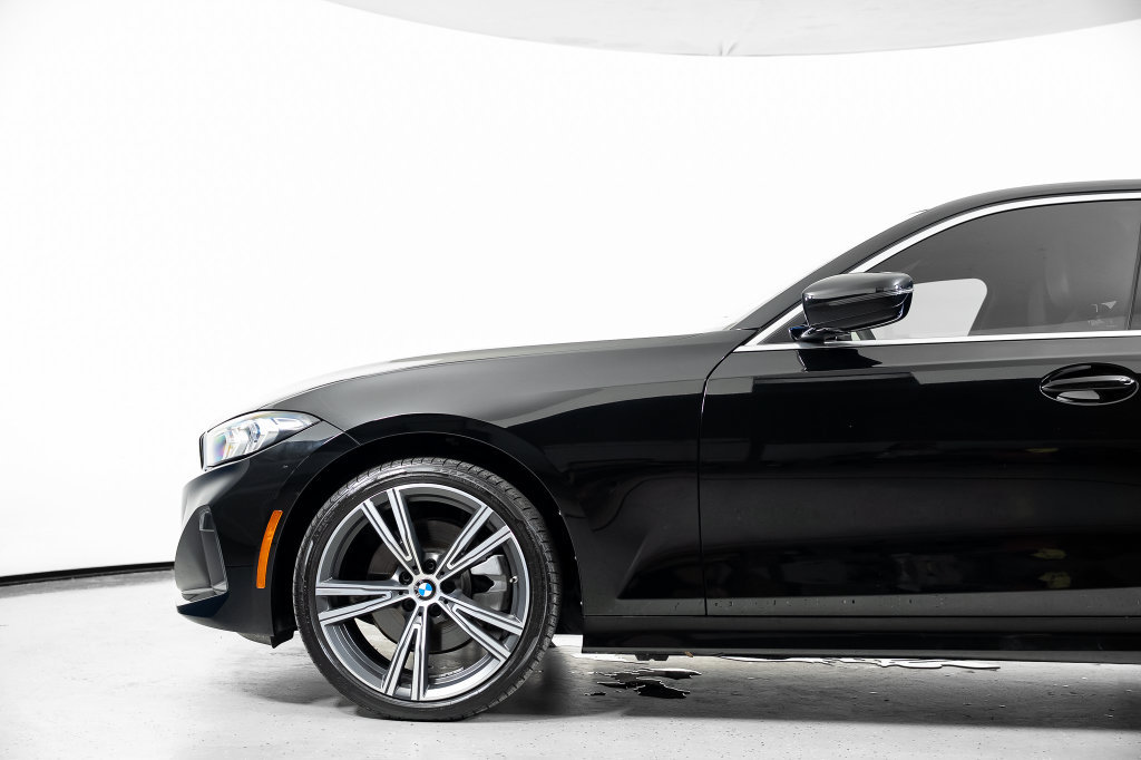 Used 2024 BMW 330i Sedan w/ Convenience Package RWD image 14
