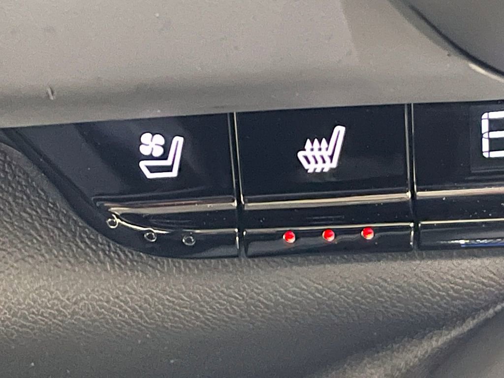 Used 2023 Chevrolet Camaro SS image 71