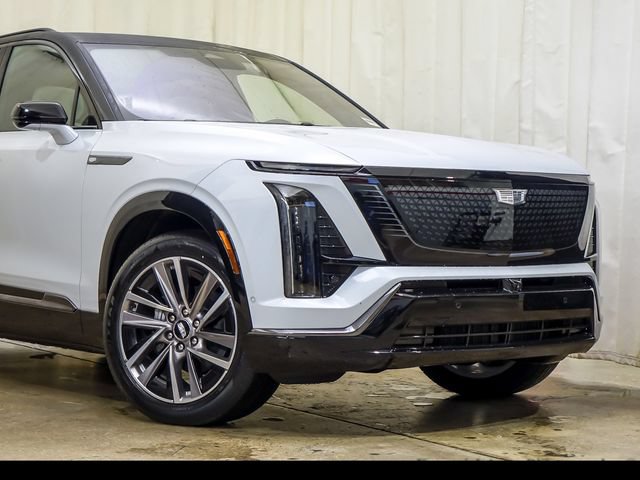 New 2027 Cadillac Vistiq Sport w/ LPO, Floor Liner Package AWD/4WD image 3