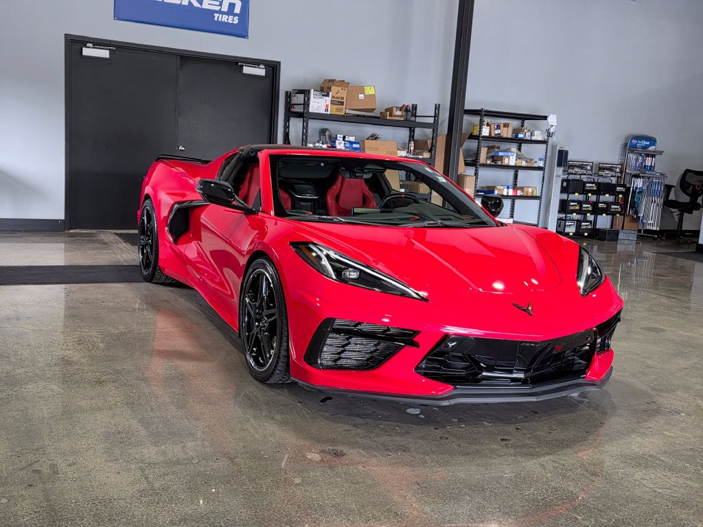 Used 2024 Chevrolet Corvette Stingray Preferred Cpe w/ Z51 Performance Package RWD image 6