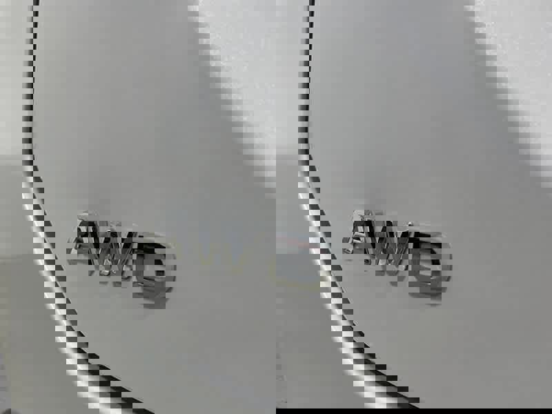 New 2025 Honda Pilot EX-L image 5