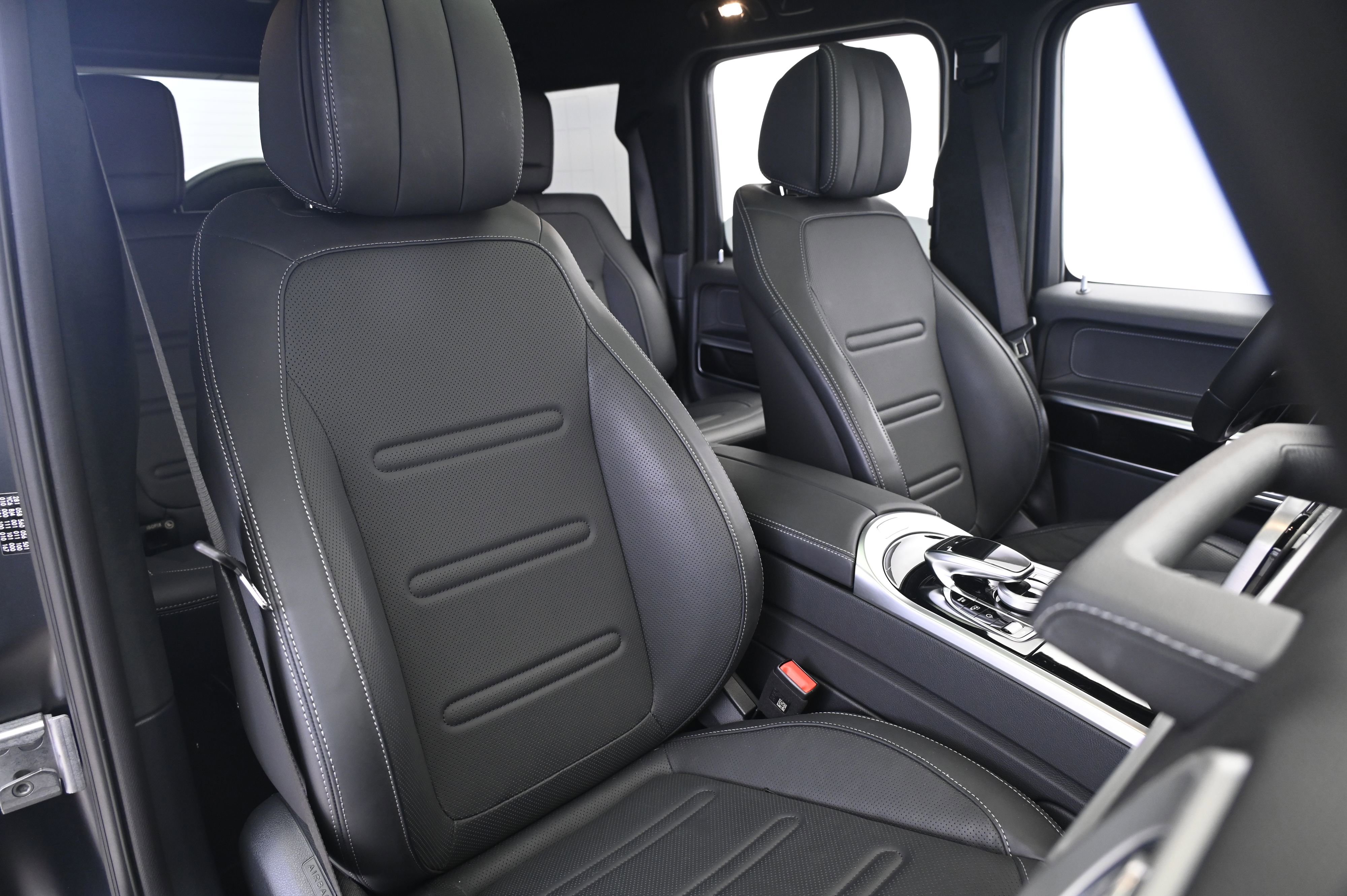Used 2024 Mercedes-Benz G 550 image 24