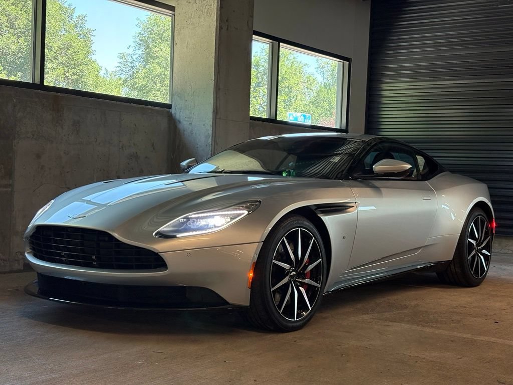 Used 2017 Aston Martin DB11 V12