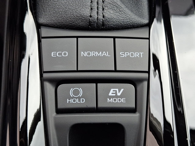 Used 2026 Toyota Camry XLE w/ Premium Package image 27