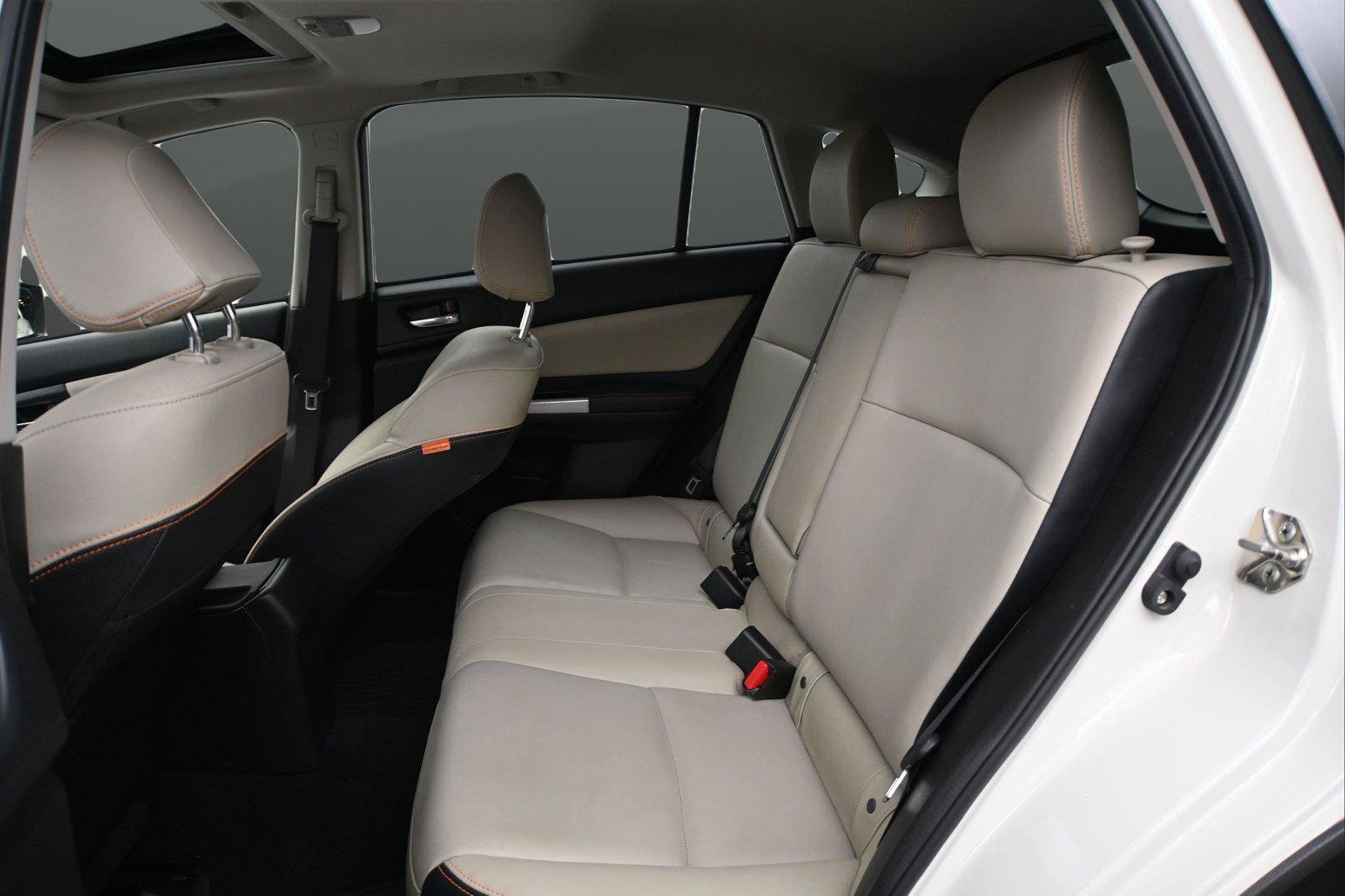 Used 2016 Subaru Crosstrek 2.0i Limited AWD/4WD image 9
