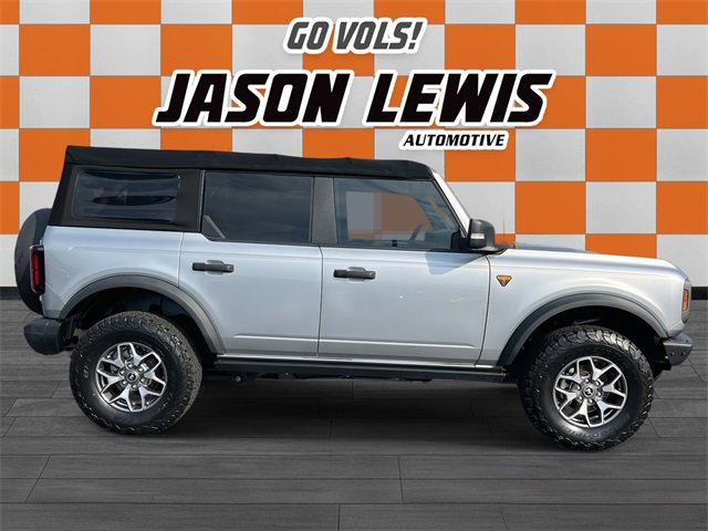 Used 2021 Ford Bronco Badlands image 2