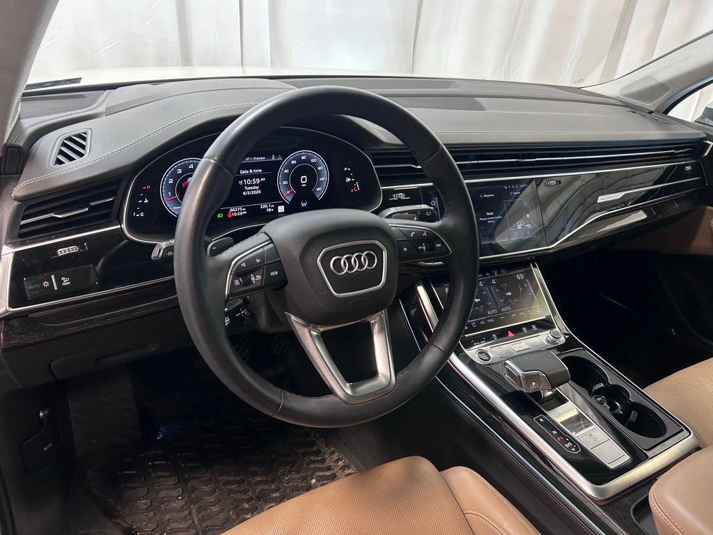 Used 2023 Audi Q7 3.0T Prestige AWD/4WD image 2