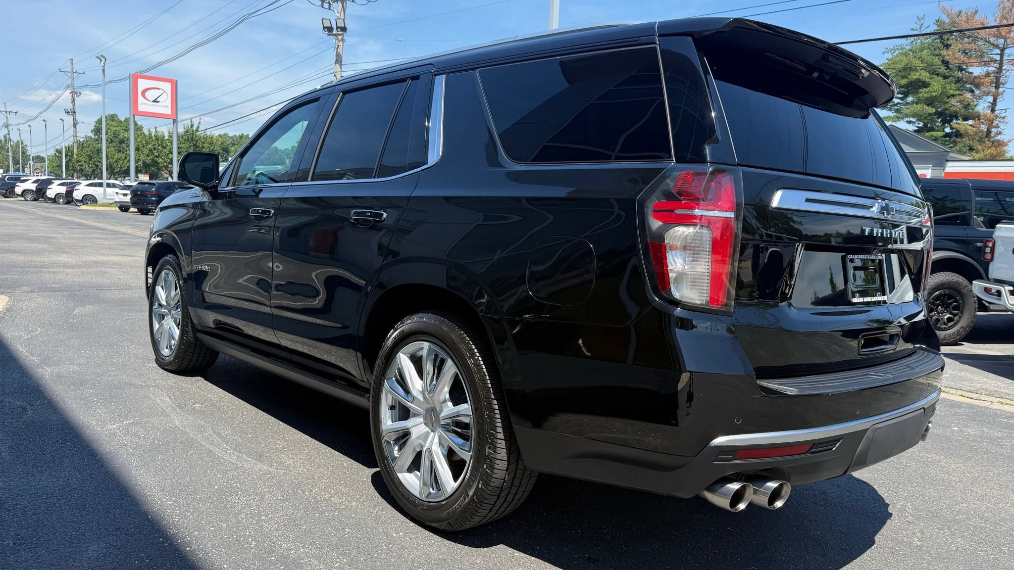 Used 2021 Chevrolet Tahoe High Country AWD/4WD image 16