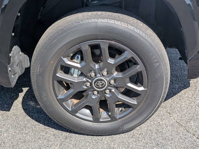 Used 2023 Toyota Tundra Platinum image 11