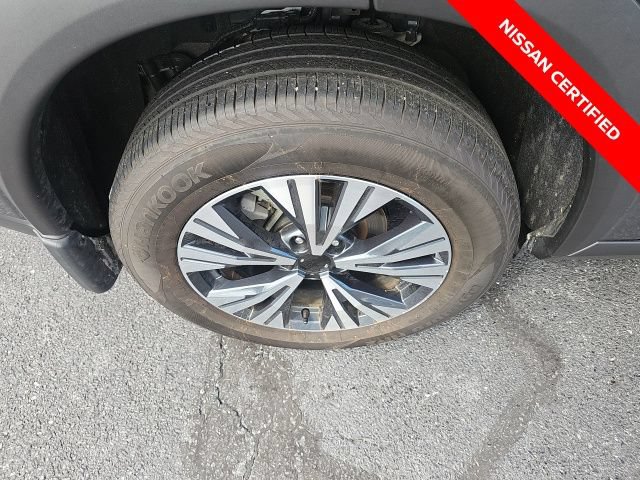 Certified 2023 Nissan Rogue SV w/ SV Premium B Package AWD/4WD image 11