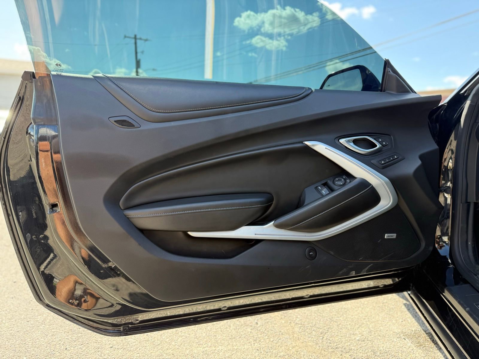 Used 2019 Chevrolet Camaro SS image 11