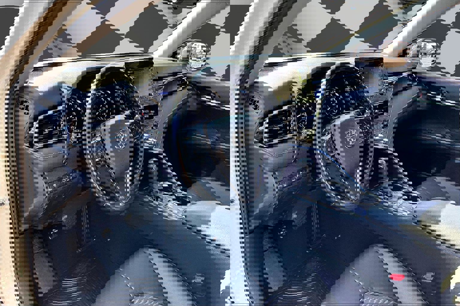 Used 2023 Toyota Camry SE image 13