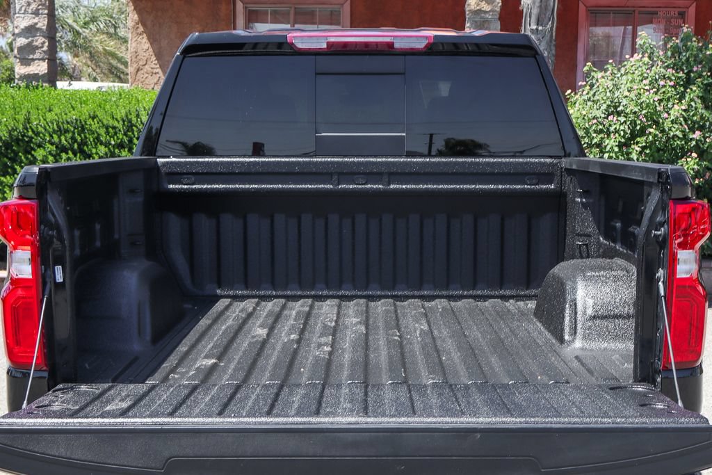 Used 2023 Chevrolet Silverado 1500 RST w/ Convenience Package II AWD/4WD image 8