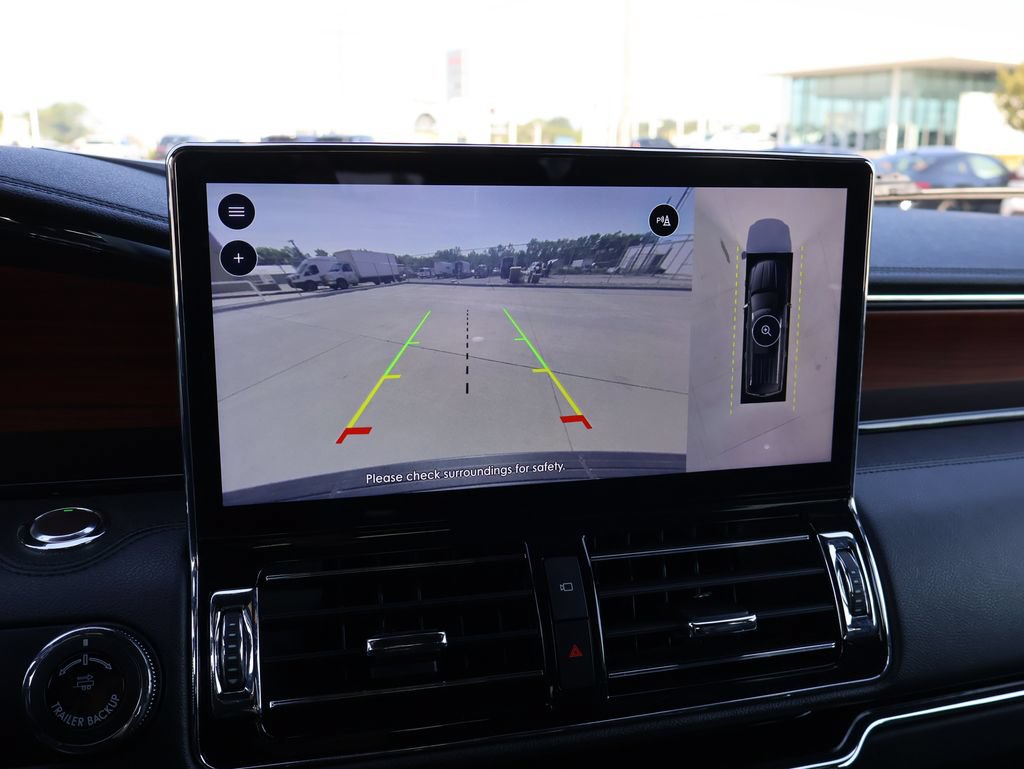 Used 2023 Lincoln Navigator L Reserve AWD/4WD image 27