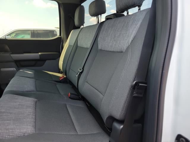 New 2026 Ford F250 4x4 Crew Cab Super Duty image 16