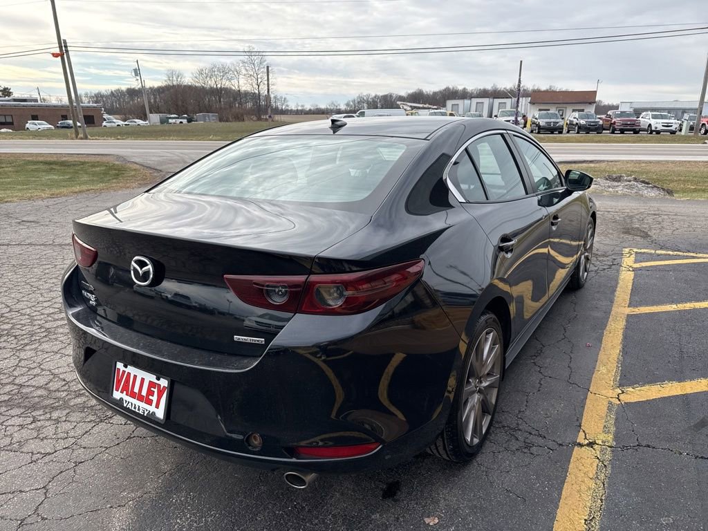 Used 2019 MAZDA MAZDA3 AWD Sedan w/ Preferred Package image 8