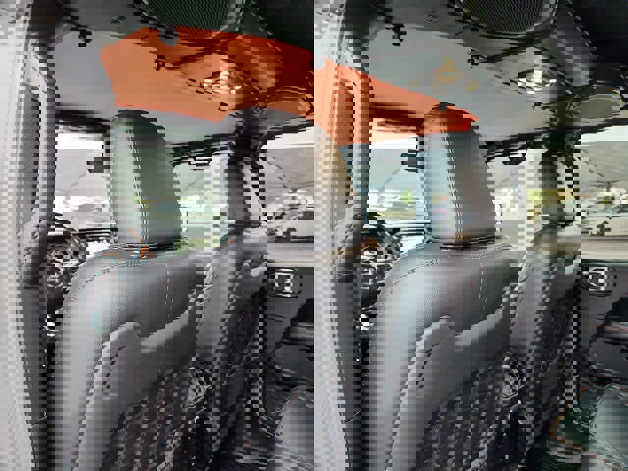 Used 2023 Jeep Gladiator Mojave image 16