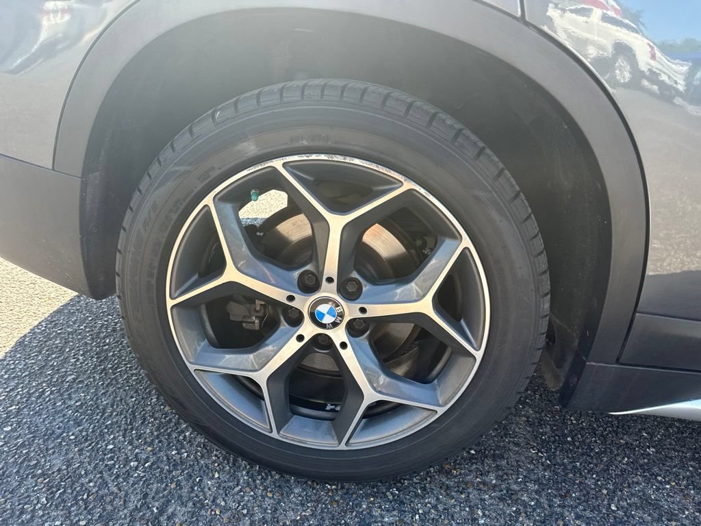 Used 2019 BMW X1 sDrive28i w/ Convenience Package FWD image 9