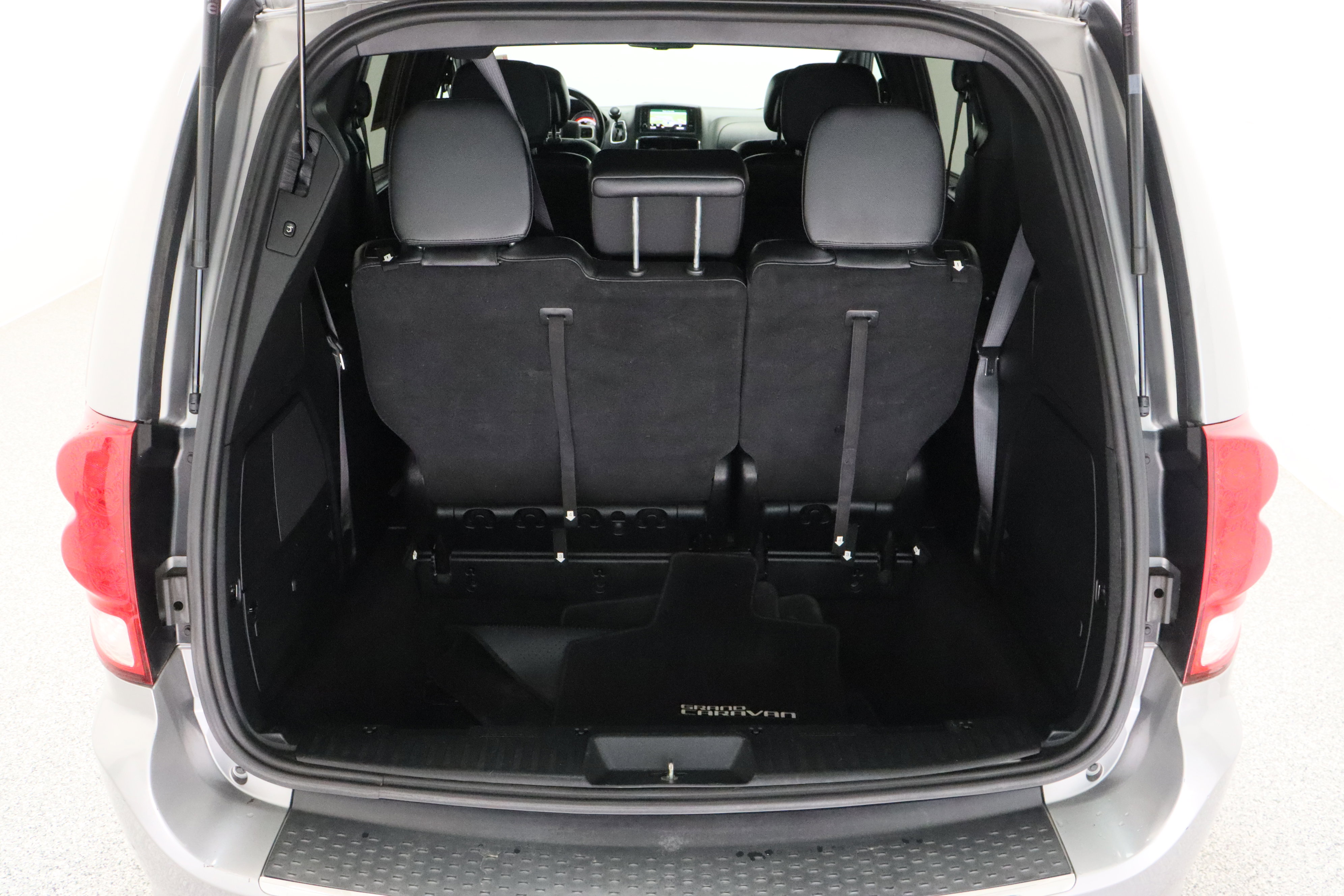 Used 2017 Dodge Grand Caravan GT FWD image 33