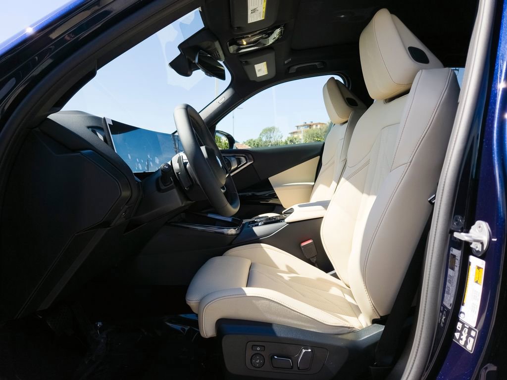 New 2026 BMW X3 xDrive30 w/ Premium Package image 7