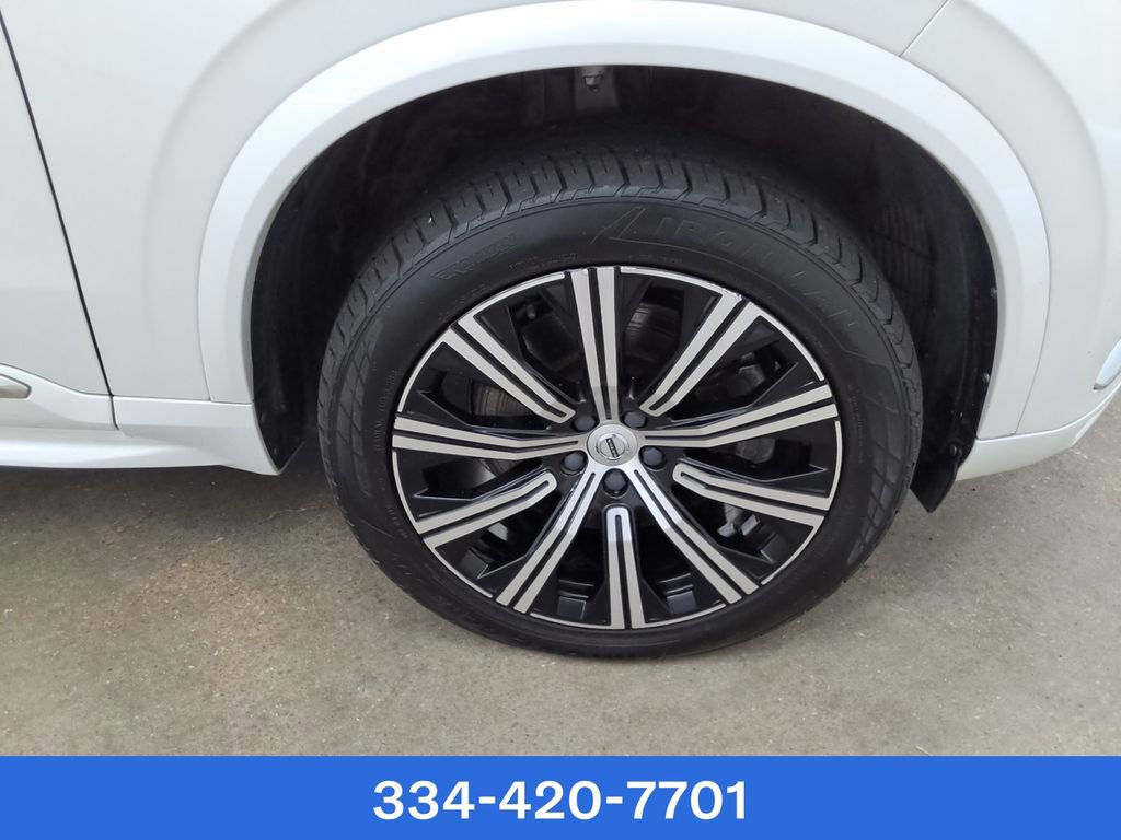 Used 2022 Volvo XC90 T8 Inscription image 31