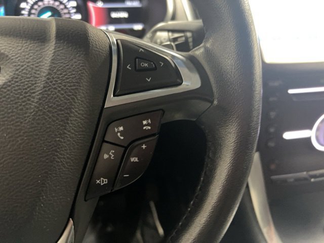 Used 2017 Ford Edge Titanium w/ Technology Package AWD/4WD image 31